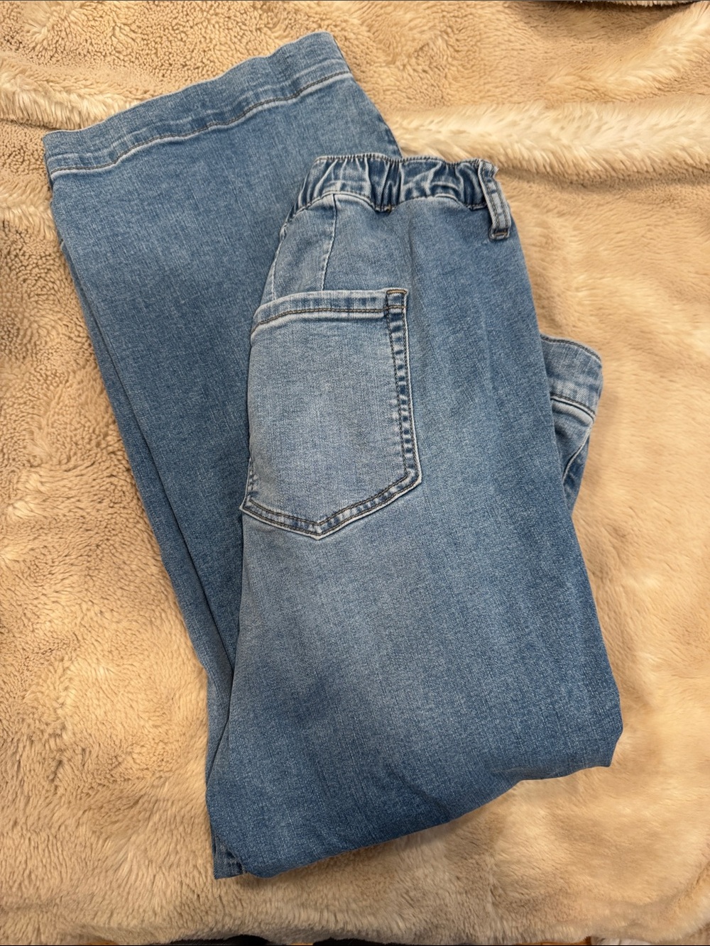 Torrid Weekend Wide Leg Jeans - Picture 5 of 7